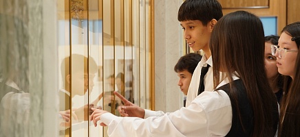 Ученики лицея «Зерде» посетили Архив Президента фото галереи 1